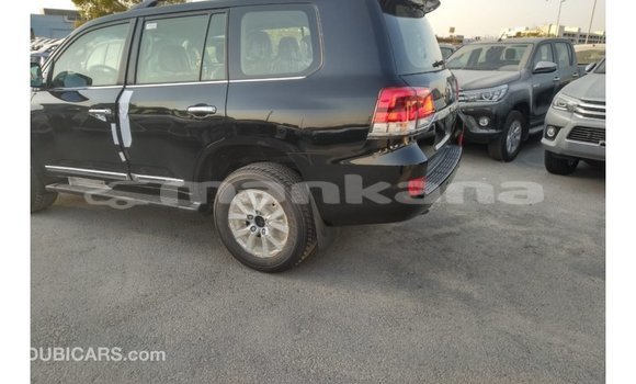 Buy Import Toyota Land Cruiser Black Car in Import - Dubai in Abhasia Buy Import Toyota Land Cruiser Black Car in Import - Dubai in Abhasia