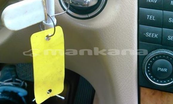 Buy Used Mercedes-Benz E-klasse Black Car in Tbilisi in Tbilisi Buy Used Mercedes-Benz E-klasse Black Car in Tbilisi in Tbilisi