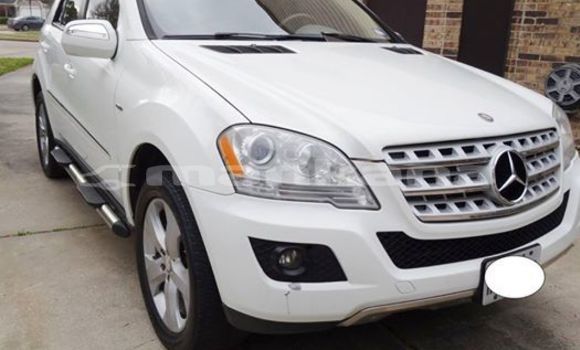 Buy Used Mercedes-Benz ML–Class White Car in Tbilisi in Tbilisi Buy Used Mercedes-Benz ML–Class White Car in Tbilisi in Tbilisi