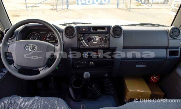Buy Import Toyota Land Cruiser White Car in Import - Dubai in Abhasia Buy Import Toyota Land Cruiser White Car in Import - Dubai in Abhasia