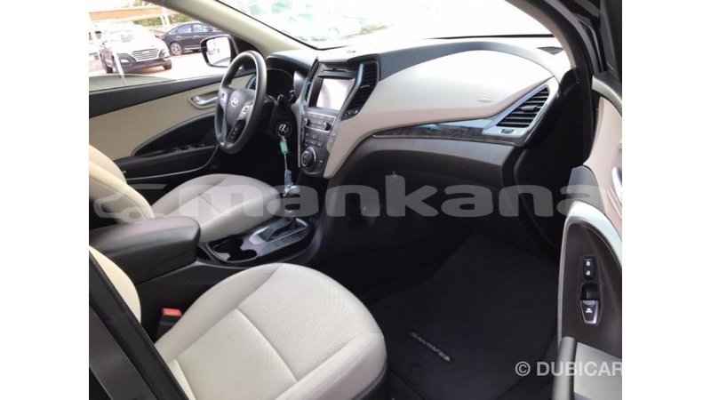 Big with watermark hyundai santa fe abhasia import dubai 1761
