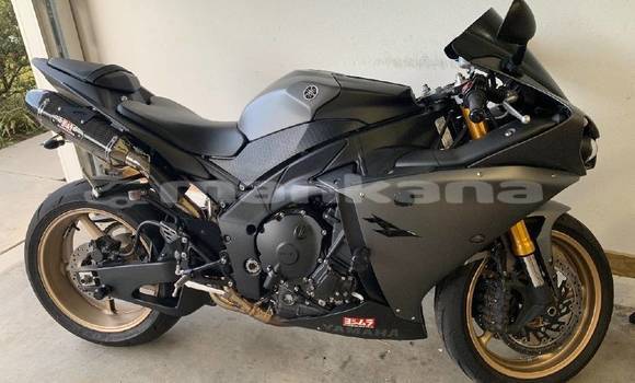 Buy Used Yamaha R1 Beige Bike in Tbilisi in Tbilisi Buy Used Yamaha R1 Beige Bike in Tbilisi in Tbilisi