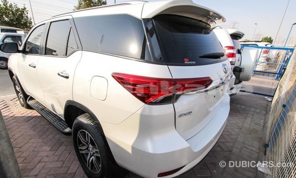 Buy Import Toyota Fortuner White Car in Import - Dubai in Abhasia Buy Import Toyota Fortuner White Car in Import - Dubai in Abhasia