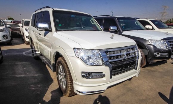 Buy Import Mitsubishi Pajero White Car in Import - Dubai in Abhasia Buy Import Mitsubishi Pajero White Car in Import - Dubai in Abhasia