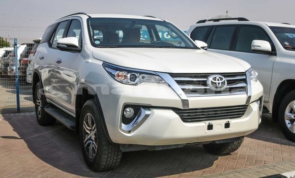 Buy Import Toyota Fortuner White Car in Import - Dubai in Abhasia Buy Import Toyota Fortuner White Car in Import - Dubai in Abhasia