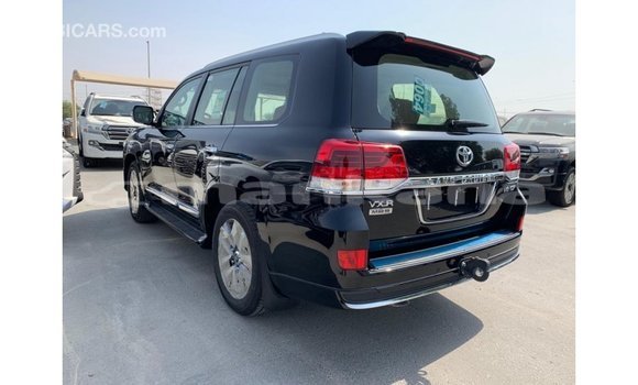 Buy Import Toyota Land Cruiser Black Car in Import - Dubai in Abhasia Buy Import Toyota Land Cruiser Black Car in Import - Dubai in Abhasia