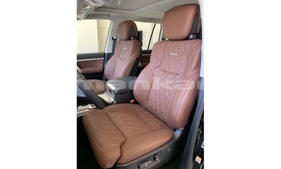 Buy Import Toyota Land Cruiser Black Car in Import - Dubai in Abhasia Buy Import Toyota Land Cruiser Black Car in Import - Dubai in Abhasia