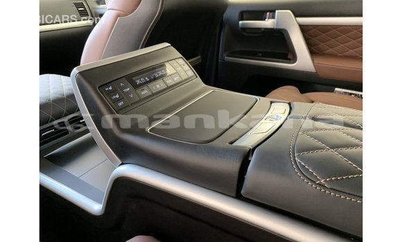 Buy Import Toyota Land Cruiser Black Car in Import - Dubai in Abhasia Buy Import Toyota Land Cruiser Black Car in Import - Dubai in Abhasia