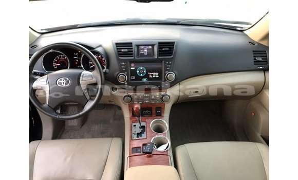 Buy Import Toyota Highlander Black Car in Import - Dubai in Abhasia Buy Import Toyota Highlander Black Car in Import - Dubai in Abhasia