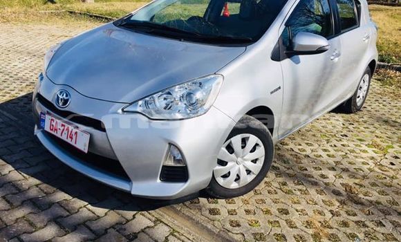 Buy Used Toyota Aqua Silver Car in Kutaisi in Imereti Buy Used Toyota Aqua Silver Car in Kutaisi in Imereti