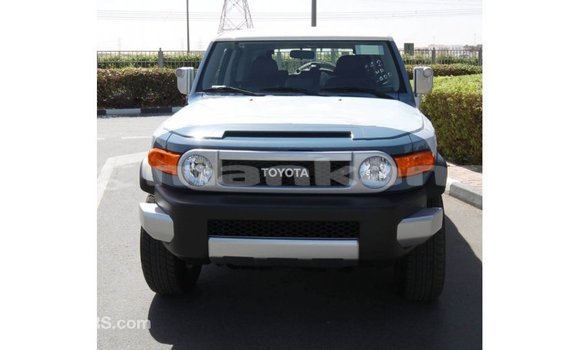 Buy Import Toyota FJ Cruiser Blue Car in Import - Dubai in Abhasia Buy Import Toyota FJ Cruiser Blue Car in Import - Dubai in Abhasia