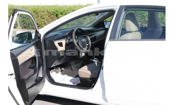 Buy Import Toyota Corolla White Car in Import - Dubai in Abhasia Buy Import Toyota Corolla White Car in Import - Dubai in Abhasia
