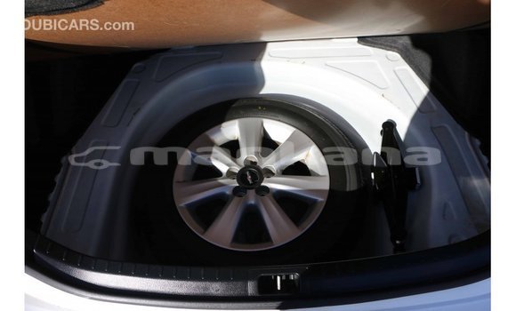 Buy Import Toyota Corolla White Car in Import - Dubai in Abhasia Buy Import Toyota Corolla White Car in Import - Dubai in Abhasia