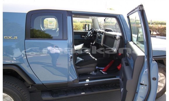 Buy Import Toyota FJ Cruiser Blue Car in Import - Dubai in Abhasia Buy Import Toyota FJ Cruiser Blue Car in Import - Dubai in Abhasia