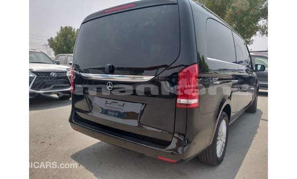 Buy Import Mercedes-Benz 250 Black Car in Import - Dubai in Abhasia Buy Import Mercedes-Benz 250 Black Car in Import - Dubai in Abhasia