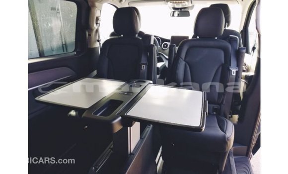 Buy Import Mercedes-Benz 250 Black Car in Import - Dubai in Abhasia Buy Import Mercedes-Benz 250 Black Car in Import - Dubai in Abhasia