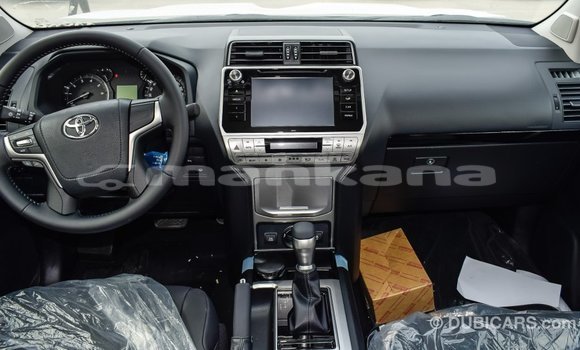 Buy Import Toyota Land Cruiser Black Car in Import - Dubai in Abhasia Buy Import Toyota Land Cruiser Black Car in Import - Dubai in Abhasia