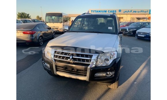 Buy Import Mitsubishi Pajero Black Car in Import - Dubai in Abhasia Buy Import Mitsubishi Pajero Black Car in Import - Dubai in Abhasia