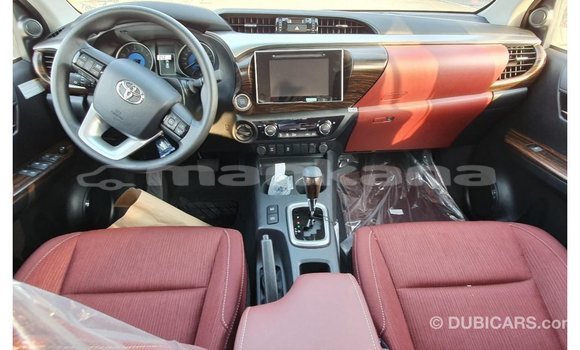 Buy Import Toyota Hilux White Car in Import - Dubai in Abhasia Buy Import Toyota Hilux White Car in Import - Dubai in Abhasia