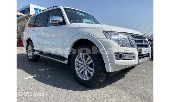 Buy Import Mitsubishi Pajero White Car in Import - Dubai in Abhasia Buy Import Mitsubishi Pajero White Car in Import - Dubai in Abhasia