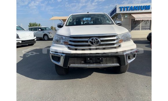 Buy Import Toyota Hilux White Car in Import - Dubai in Abhasia Buy Import Toyota Hilux White Car in Import - Dubai in Abhasia