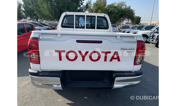 Buy Import Toyota Hilux White Car in Import - Dubai in Abhasia Buy Import Toyota Hilux White Car in Import - Dubai in Abhasia