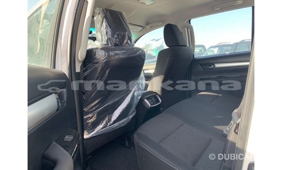 Buy Import Toyota Hilux White Car in Import - Dubai in Abhasia Buy Import Toyota Hilux White Car in Import - Dubai in Abhasia