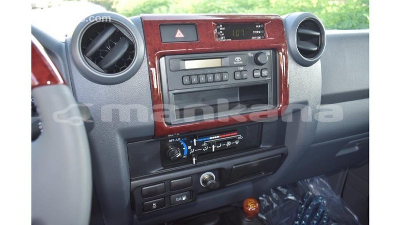 Big with watermark toyota land cruiser abhasia import dubai 1965