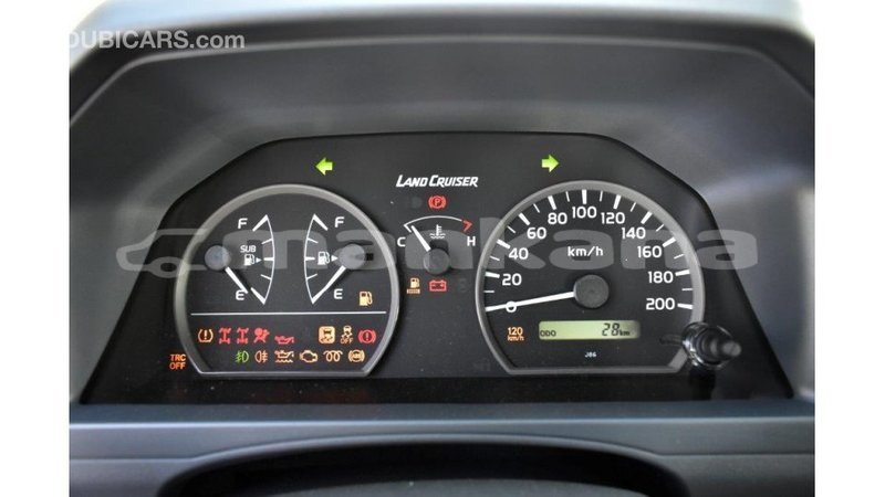 Big with watermark toyota land cruiser abhasia import dubai 1965