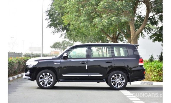 Buy Import Toyota Land Cruiser Black Car in Import - Dubai in Abhasia Buy Import Toyota Land Cruiser Black Car in Import - Dubai in Abhasia