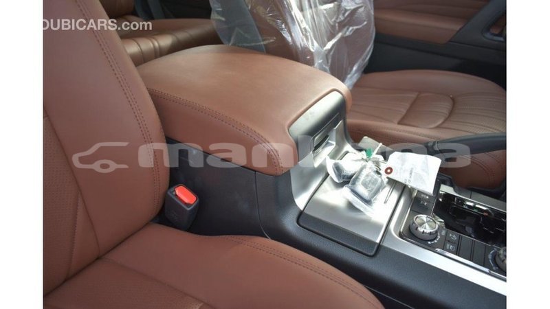 Big with watermark toyota land cruiser abhasia import dubai 1970