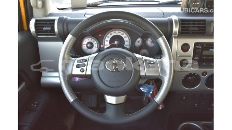 Big with watermark toyota fj cruiser abhasia import dubai 1972