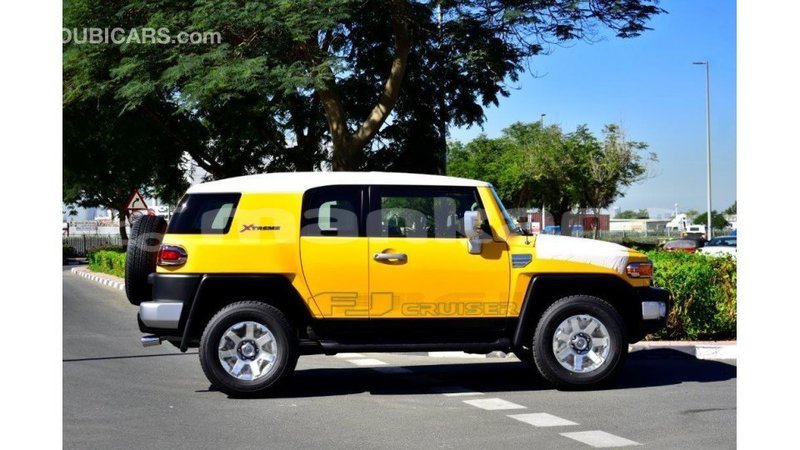Big with watermark toyota fj cruiser abhasia import dubai 1972