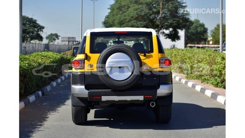 Big with watermark toyota fj cruiser abhasia import dubai 1972