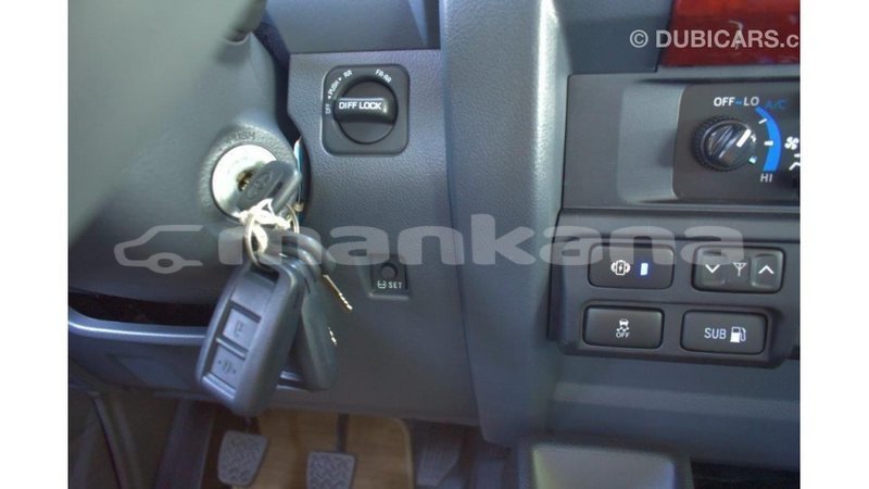 Big with watermark toyota land cruiser abhasia import dubai 1974