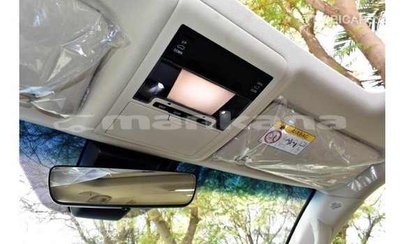 Buy Import Toyota Land Cruiser White Car in Import - Dubai in Abhasia Buy Import Toyota Land Cruiser White Car in Import - Dubai in Abhasia