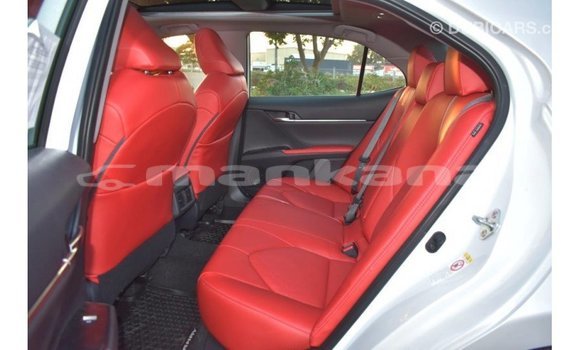 Buy Import Toyota Camry White Car in Import - Dubai in Abhasia Buy Import Toyota Camry White Car in Import - Dubai in Abhasia