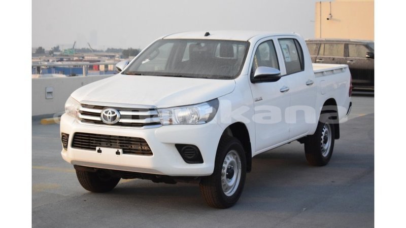 Big with watermark toyota hilux abhasia import dubai 1987
