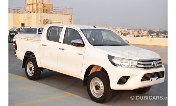 Buy Import Toyota Hilux White Car in Import - Dubai in Abhasia Buy Import Toyota Hilux White Car in Import - Dubai in Abhasia