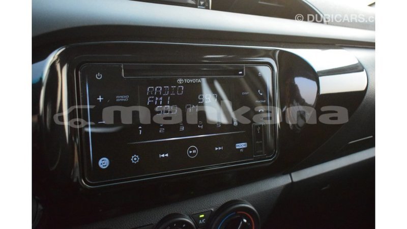 Big with watermark toyota hilux abhasia import dubai 1987