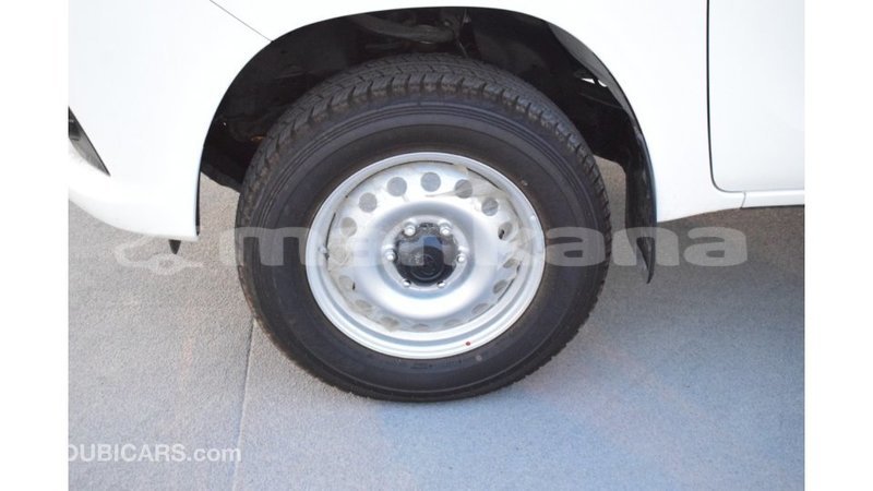 Big with watermark toyota hilux abhasia import dubai 1987