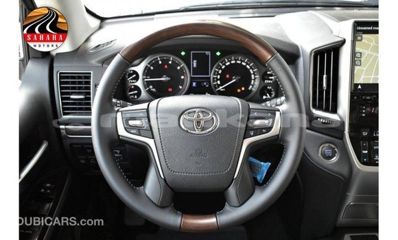 Buy Import Toyota Land Cruiser Black Car in Import - Dubai in Abhasia Buy Import Toyota Land Cruiser Black Car in Import - Dubai in Abhasia