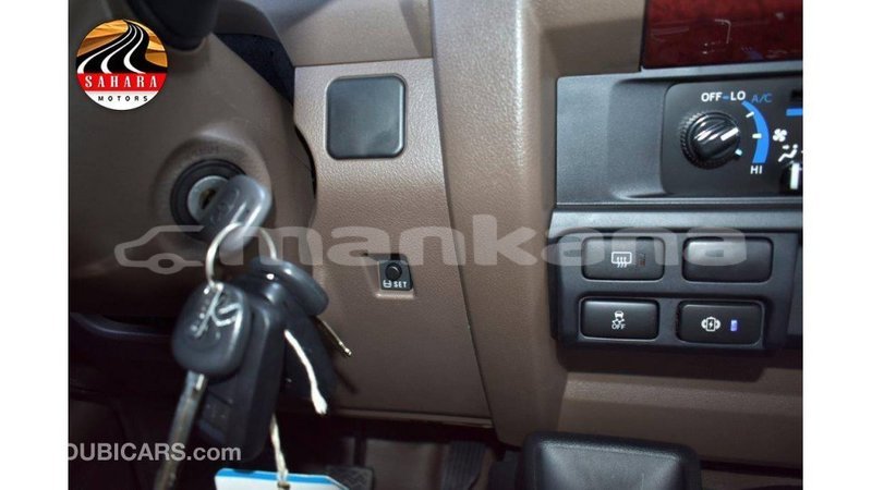 Big with watermark toyota land cruiser abhasia import dubai 1994