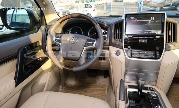 Buy Import Toyota Land Cruiser Black Car in Import - Dubai in Abhasia Buy Import Toyota Land Cruiser Black Car in Import - Dubai in Abhasia