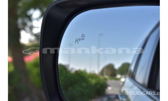 Buy Import Toyota Land Cruiser White Car in Import - Dubai in Abhasia Buy Import Toyota Land Cruiser White Car in Import - Dubai in Abhasia