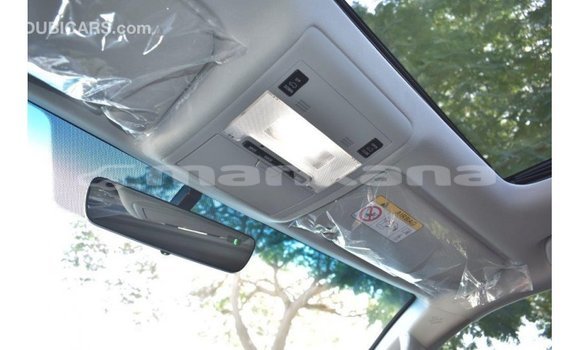 Buy Import Toyota Land Cruiser White Car in Import - Dubai in Abhasia Buy Import Toyota Land Cruiser White Car in Import - Dubai in Abhasia