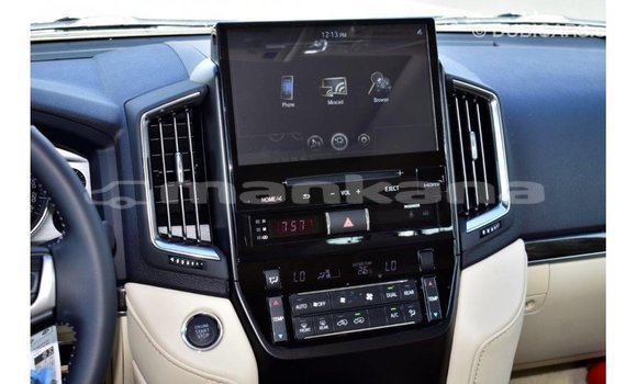 Buy Import Toyota Land Cruiser Black Car in Import - Dubai in Abhasia Buy Import Toyota Land Cruiser Black Car in Import - Dubai in Abhasia