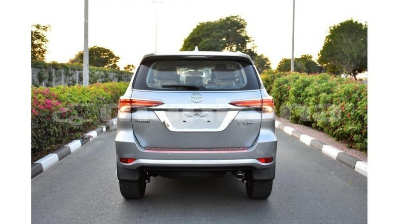 Big with watermark toyota fortuner abhasia import dubai 1997