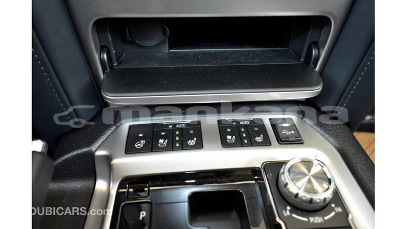 Big with watermark toyota land cruiser abhasia import dubai 1998