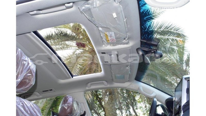 Big with watermark toyota land cruiser abhasia import dubai 1998